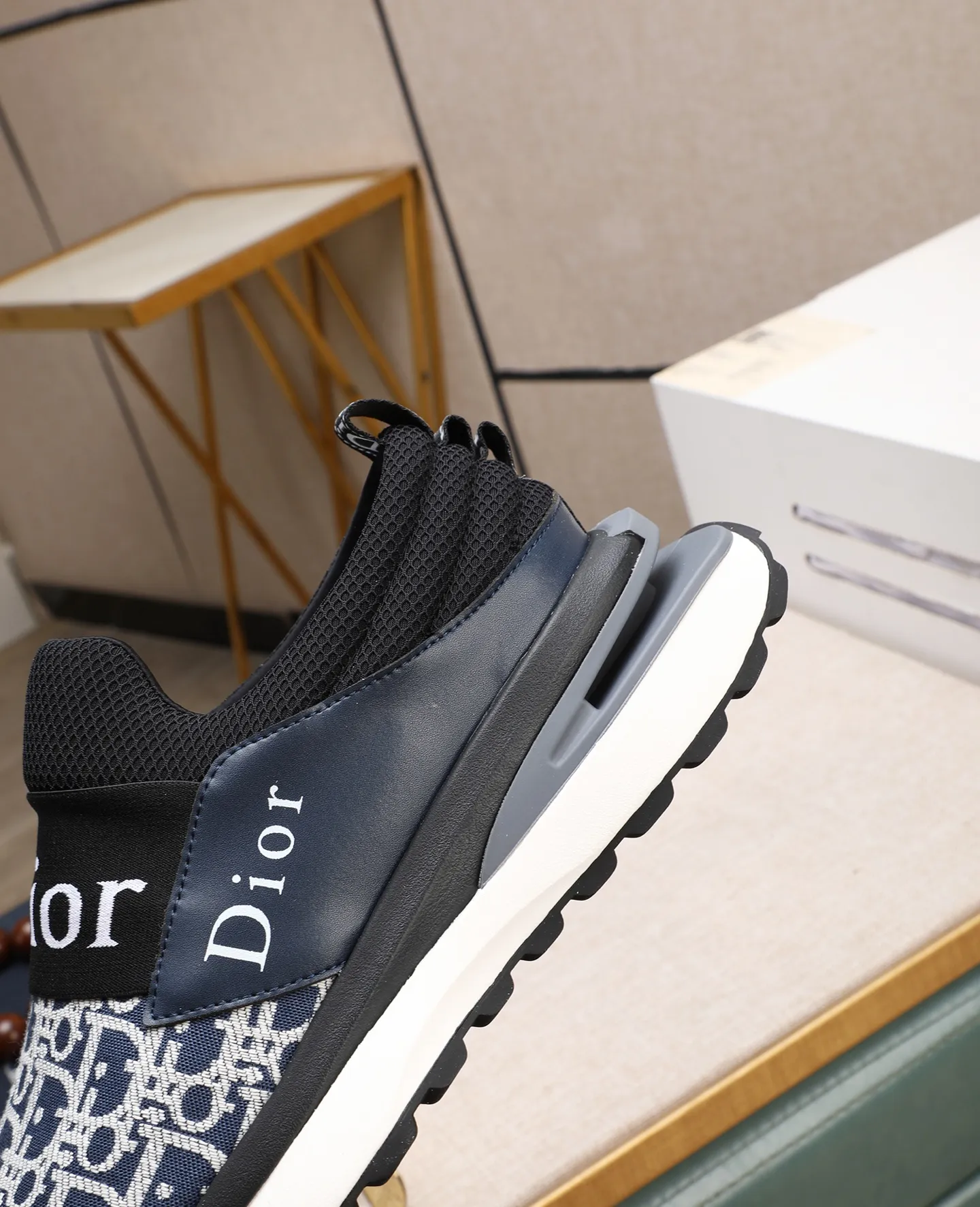 Men's men's shoes💰460 🌹🌹[Dior] 2025 latest model🙈original replica! 👟👟👟You can go to the top-notch workmanship. The upper is made of Italian 🇮🇹imported cowhide. The mesh lining is suitable for travel. The original replica outsole makes it suitable for all kinds of travel, showing low-key luxury. Let quality speak for itself. Color: Size: 38-44